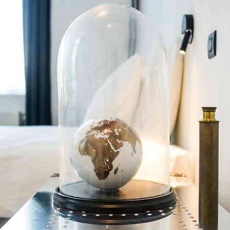 The Wise House Hotell Hastiere-par-dela Exteriör bild