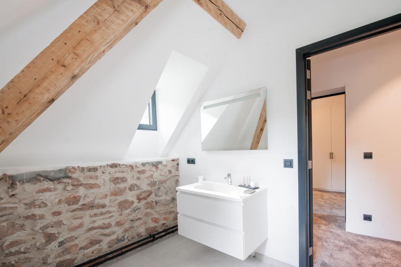 The Wise House Hotell Hastiere-par-dela Exteriör bild